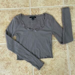 Forever 21 Gray Ribbed Scoop Neck with Lace and a Bow Blouse